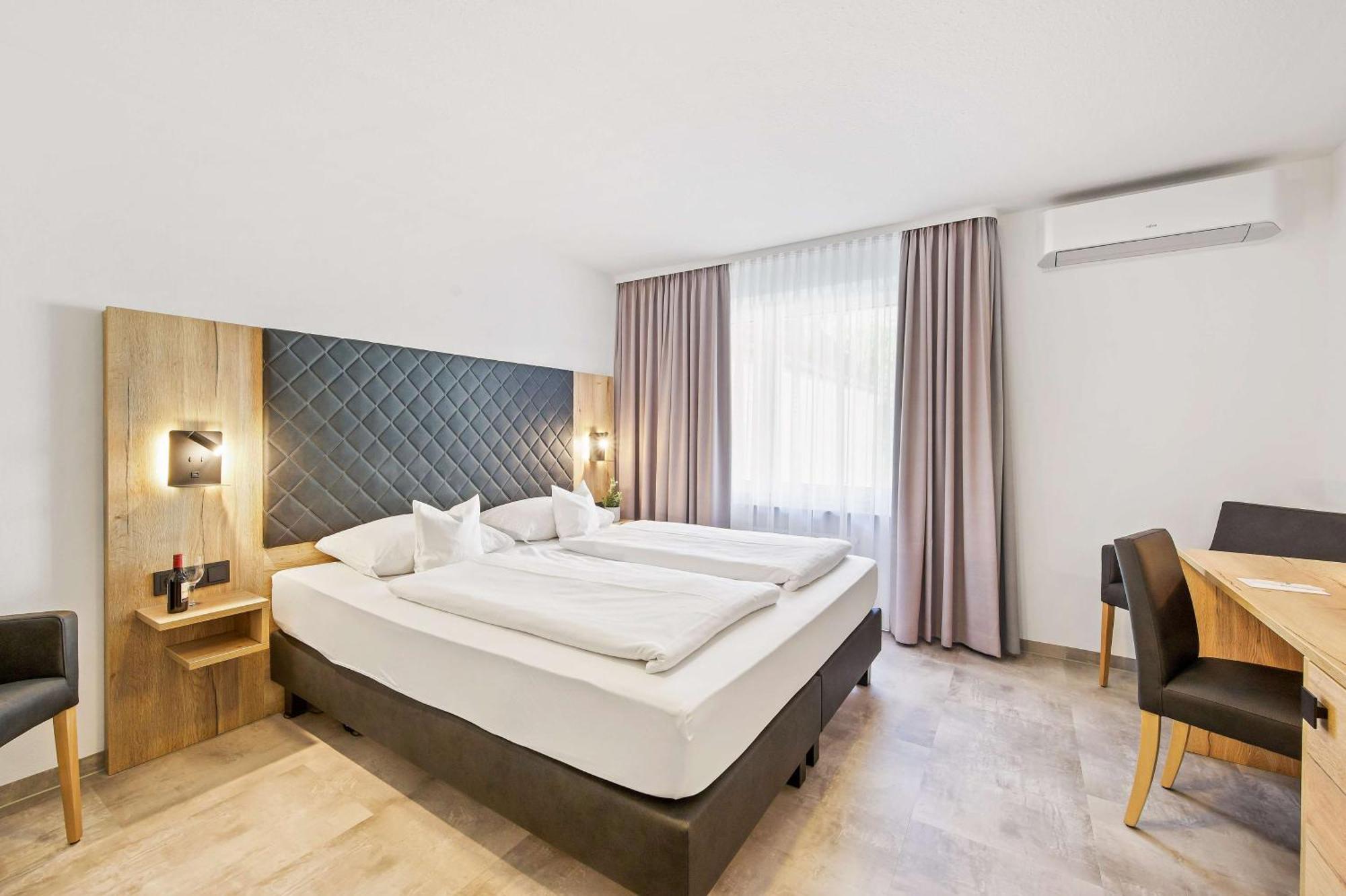 Best Western Hotel Favorit Ludwigsburg Bagian luar foto