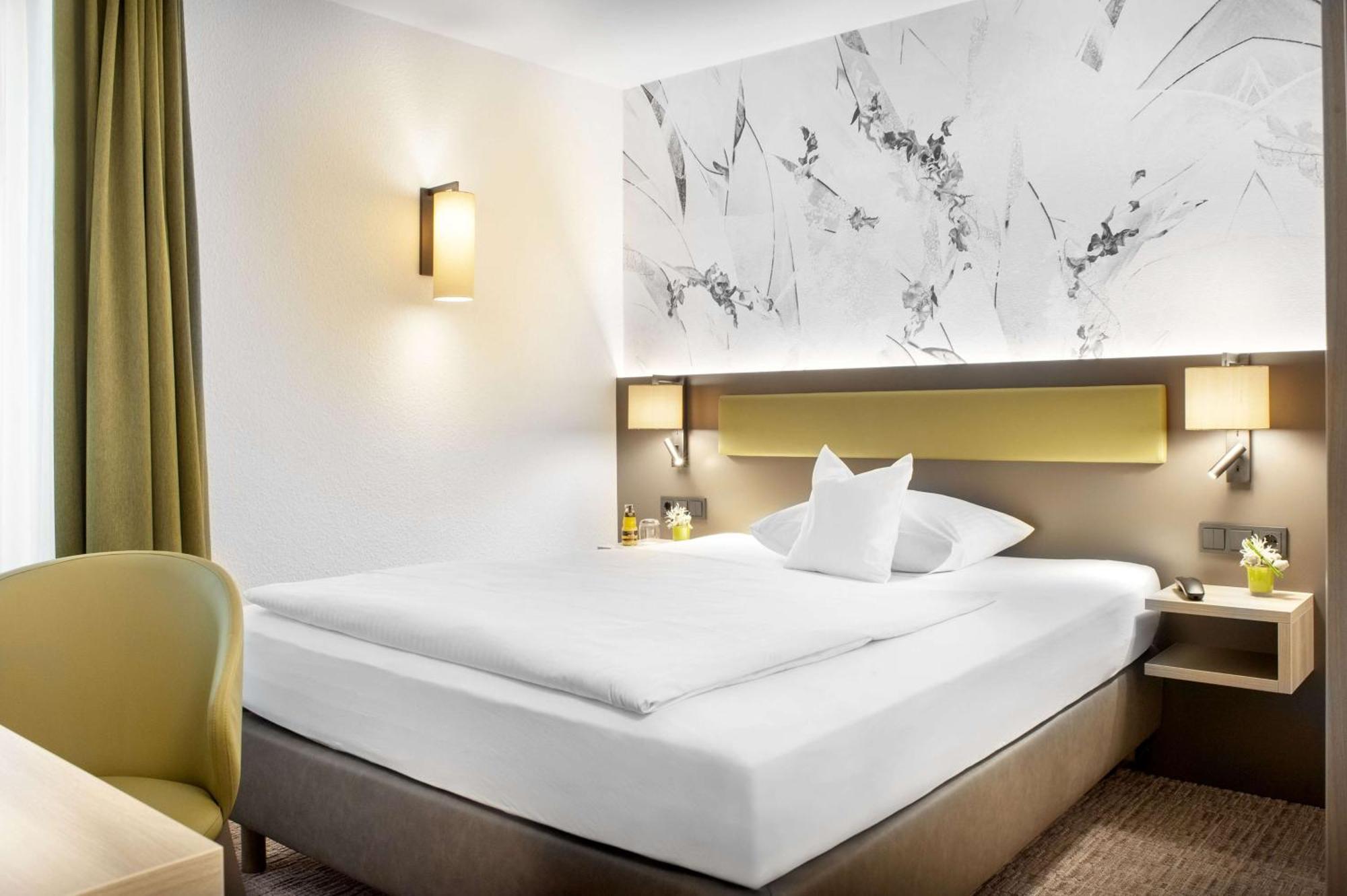 Best Western Hotel Favorit Ludwigsburg Bagian luar foto