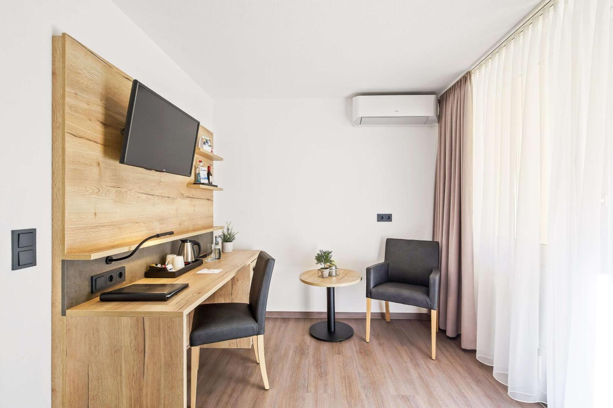 Best Western Hotel Favorit Ludwigsburg Bagian luar foto